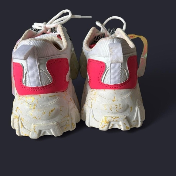 Like New- Barbie Chunky Dad Platform Sneakers (worn once) size 26/ (9) - Picture 5 of 8